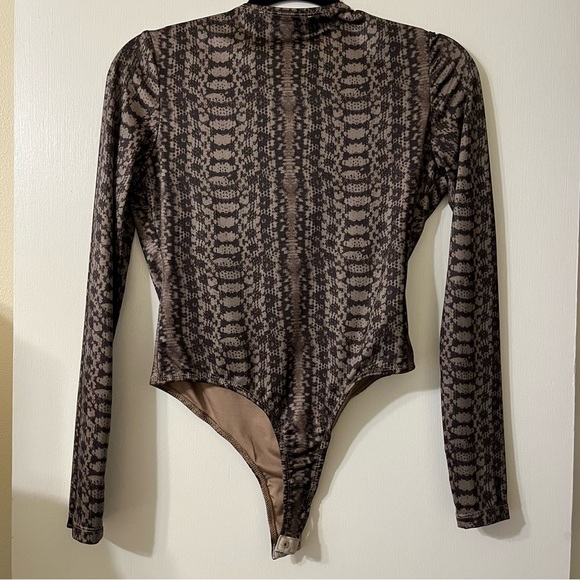 Akita snake skin bodysuit. Size S. - Picture 4 of 4